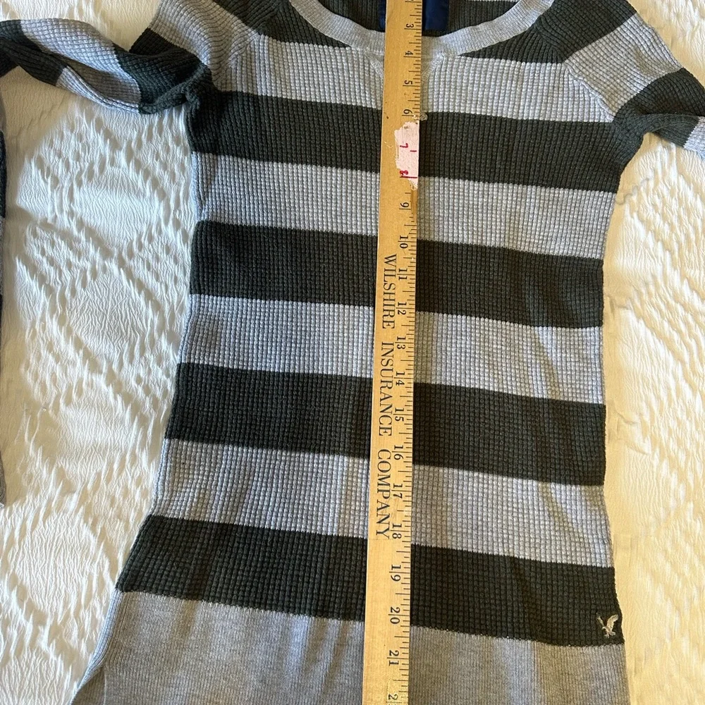 American Eagle gray and army green striped thermal sweater long sleeve size Med - Picture 6 of 7